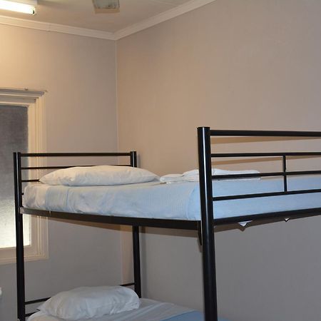 The Burdekin Hotel Ayr Buitenkant foto